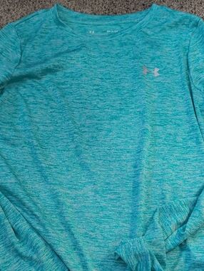 Under Armour Women's Teal Heather Long Sleeve Performance Top